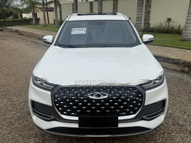 Chery Tiggo 8 Pro Luxury 2023 White