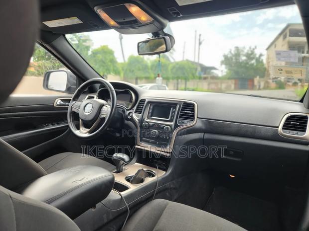 Jeep Cherokee Limited 4dr SUV (2.4L 4cyl 9A) 2015 Black