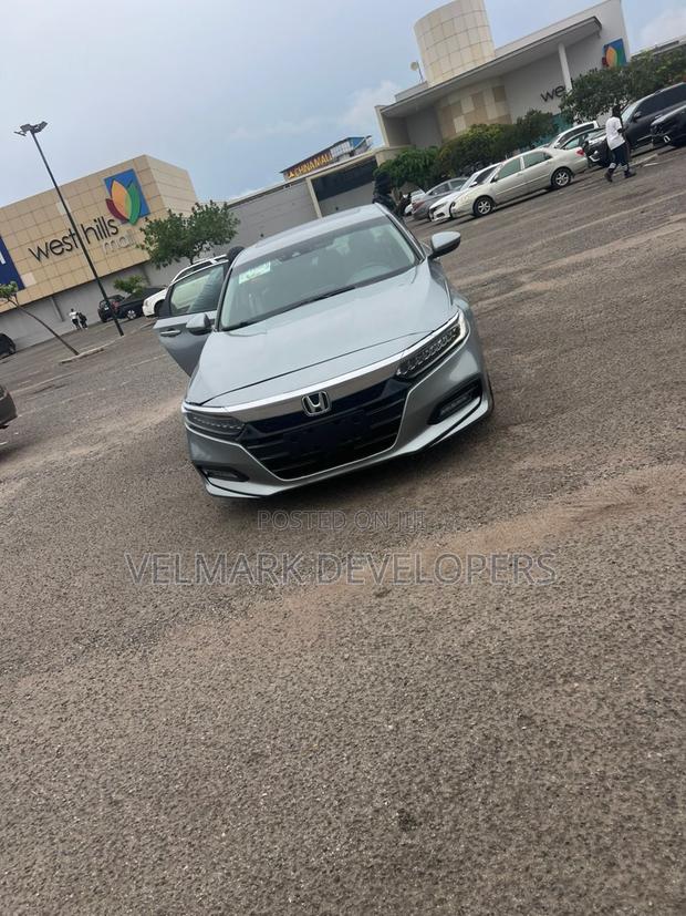 Honda Accord Touring 2.0T 2018 Gray