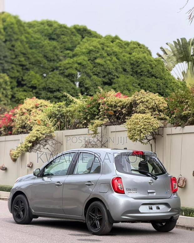 Nissan Micra 2015 Gray