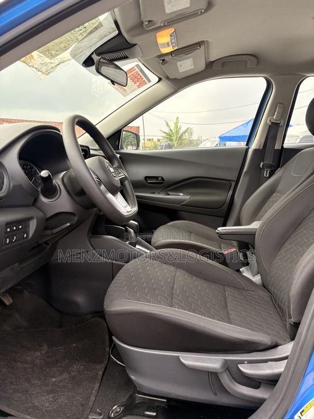 Nissan Kicks 2022 Blue