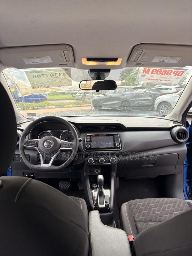 Nissan Kicks 2022 Blue