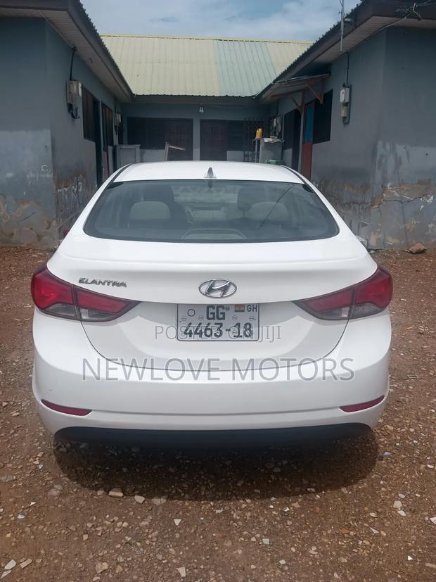 Hyundai Elantra 2015 White