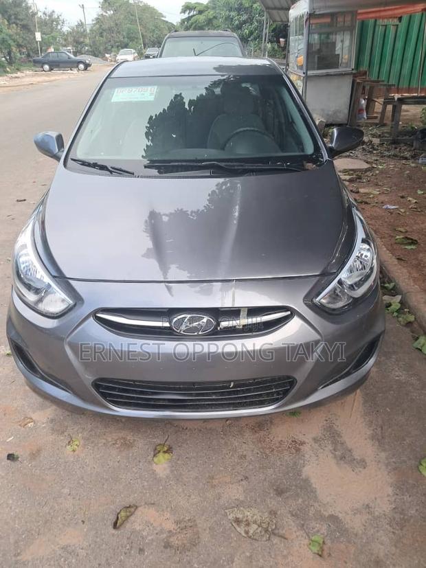 Hyundai Accent 2017 Gray