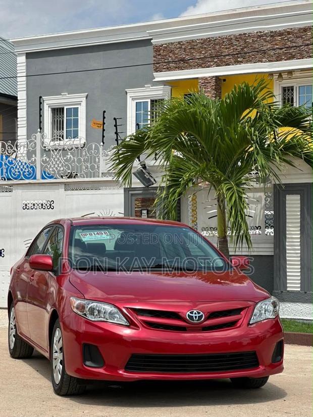 Toyota Corolla LE 4dr Sedan (1.8L 4cyl 4A) 2012 Red