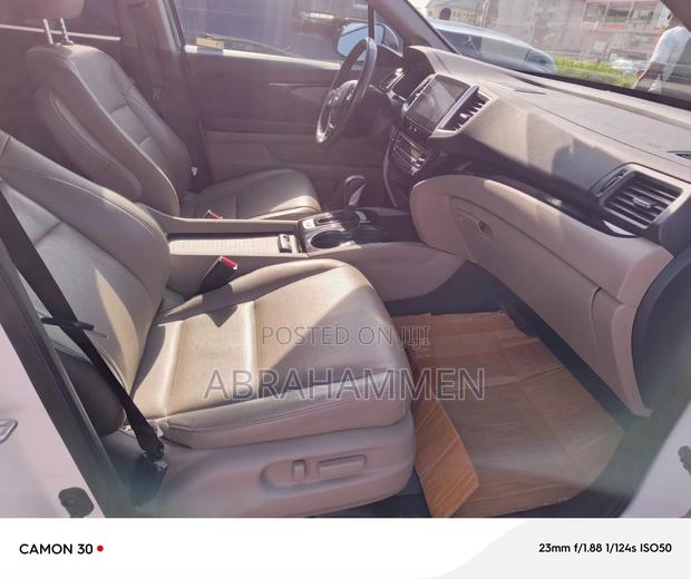 Honda Ridgeline Sport AWD Crew Cab 125.2 in. WB 2019 White
