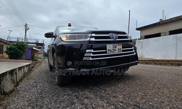 Toyota Highlander XLE 2019 Black