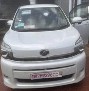 Toyota Voxy 2010 White for sale
