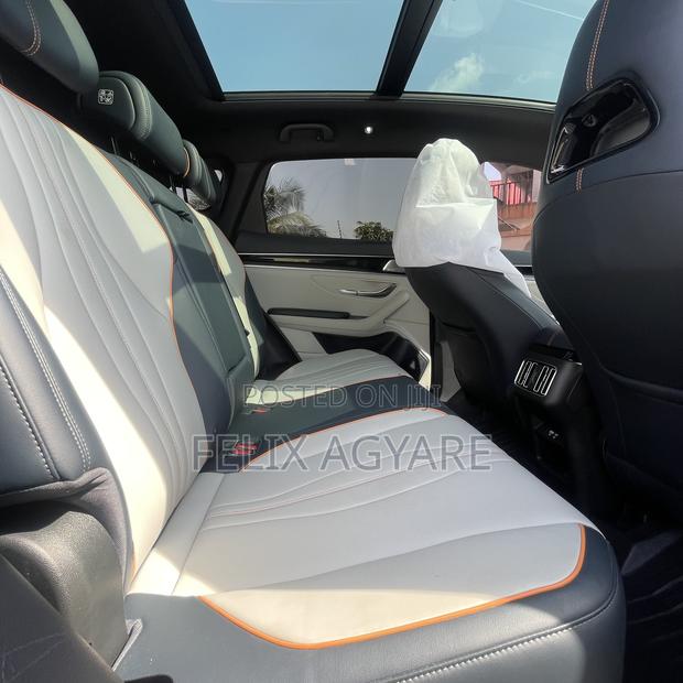 New BYD Song Plus DM-i 2024 Black