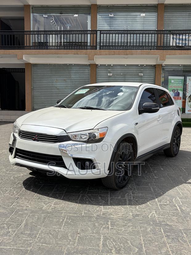 Mitsubishi Outlander Sport SE 2.0 2019 White