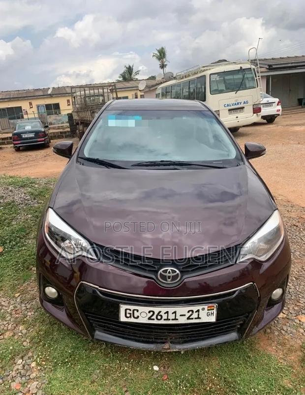 Toyota Corolla S 4dr Sedan (1.8L 4cyl CVT) 2016 Brown
