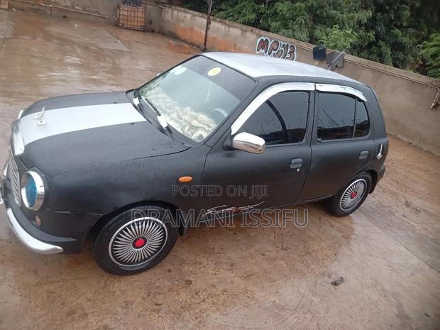 Nissan Micra 2002 Black