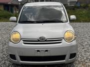 Toyota Sienta 1.5 FWD 2010 Gray for sale