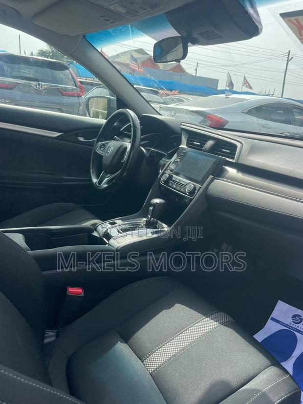 Honda Civic EX-L Sedan 2020 Gray