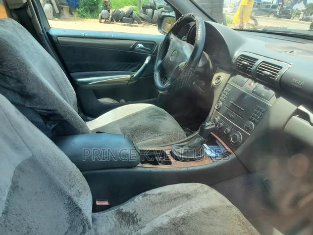 Mercedes-Benz C250 2005 Black