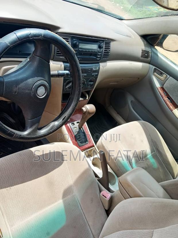 Toyota Corolla 2009 Blue
