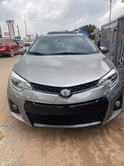 Toyota Corolla 2014 Gold for sale
