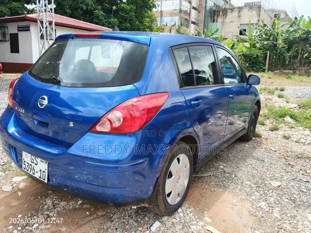 Nissan Versa 2007 Blue