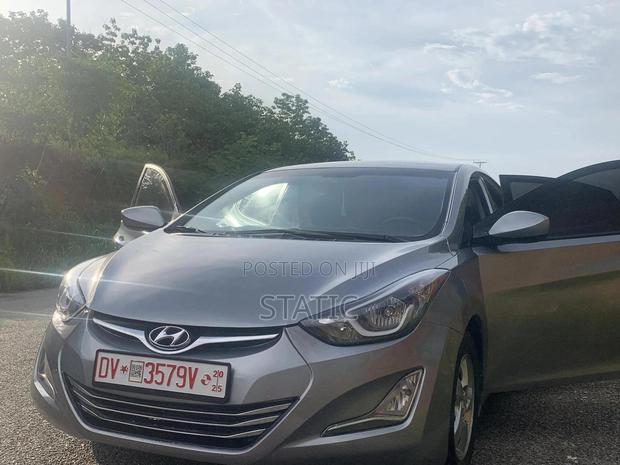 Hyundai Elantra SE 4dr Sedan (1.8L 4cyl 6M) 2014 Silver