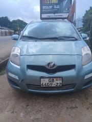 Toyota Vitz 2010 Blue for sale
