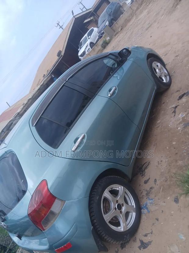 Toyota Vitz 2010 Blue