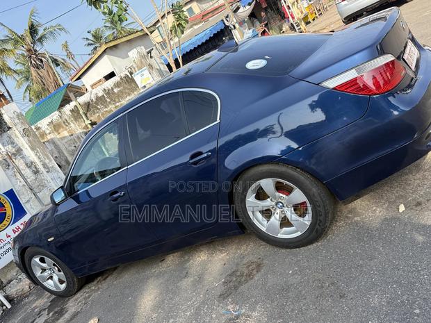 BMW 5 Series 2005 Blue