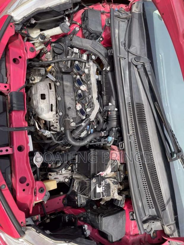Toyota Vitz 1.3 AWD 3dr 2012 Pink