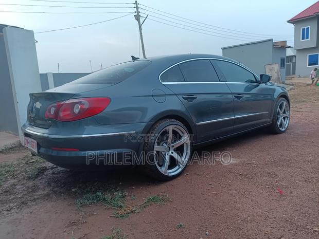 Volkswagen CC 2.0 Luxury 2011 Blue