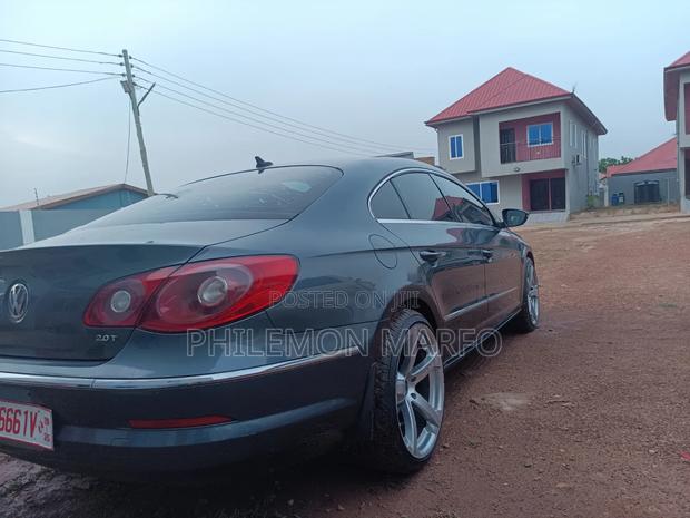 Volkswagen CC 2.0 Luxury 2011 Blue