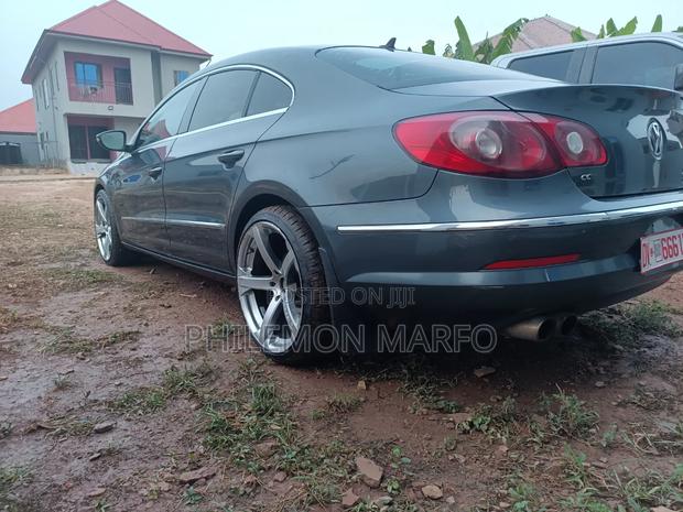 Volkswagen CC 2.0 Luxury 2011 Blue