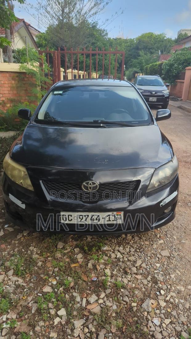 Toyota Corolla LE 4dr Sedan (1.8L 4cyl 4A) 2010 Black