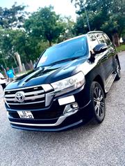 Toyota Land Cruiser 2013 Black for sale