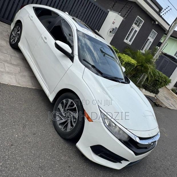 Honda Civic 2017 White