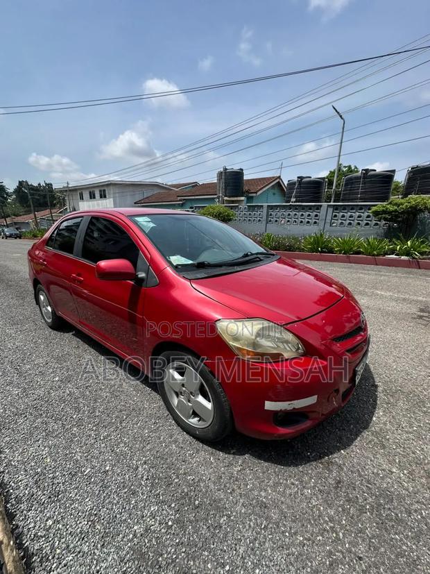 Toyota Yaris 1.5 Sedan S 2008 Red