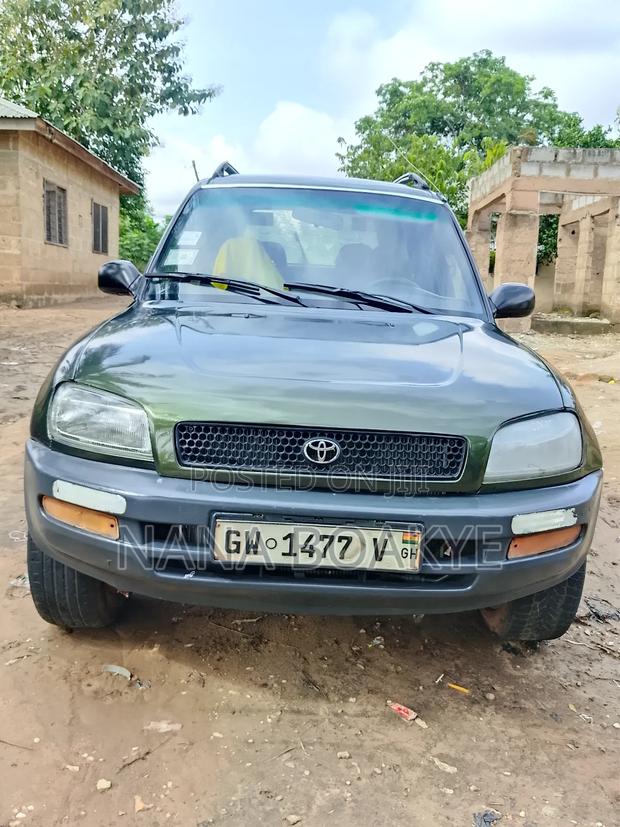 Toyota RAV4 2001 Blue