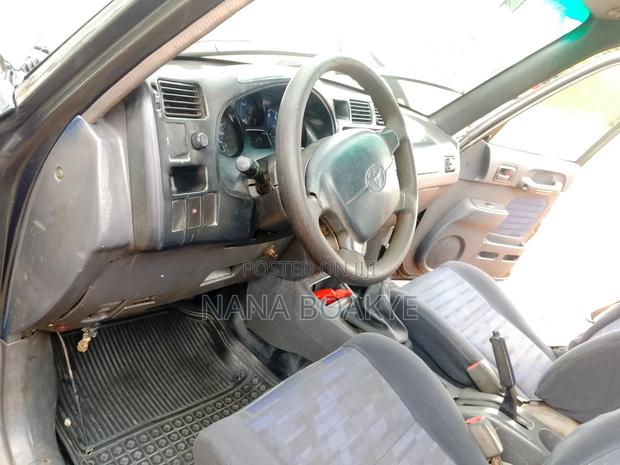 Toyota RAV4 2001 Blue