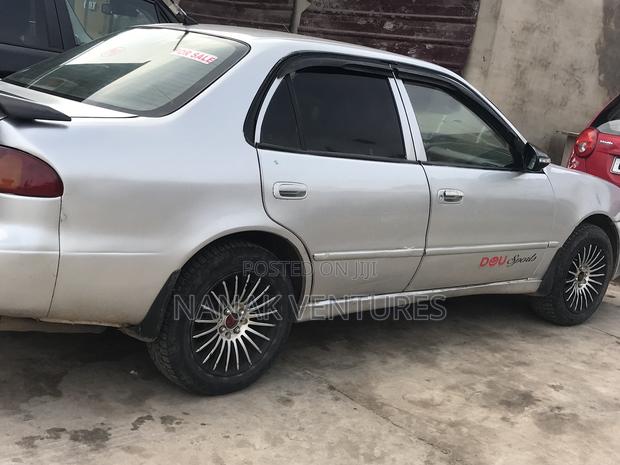 Toyota Corolla Sedan Automatic 2003 Silver