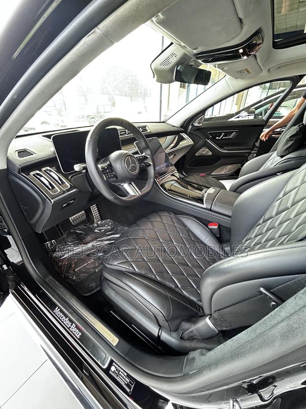Mercedes-Benz S-Class 2025 Black