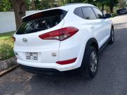 Hyundai Tucson Eco FWD 2016 White for sale