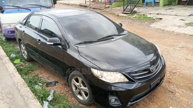 Toyota Corolla 2011 Black