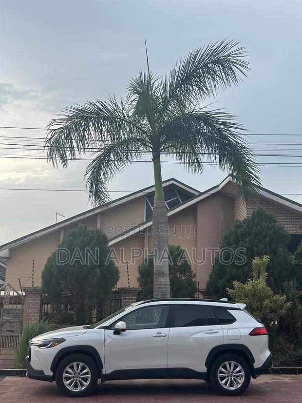 Toyota Corolla Cross 2024 White