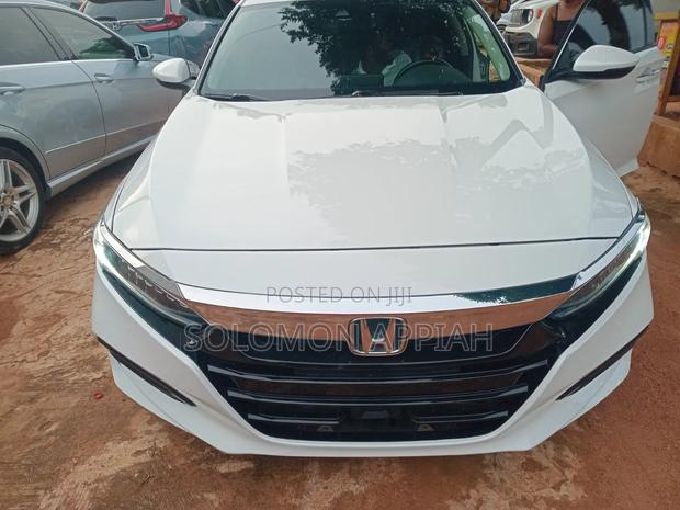 Honda Accord 2019 White