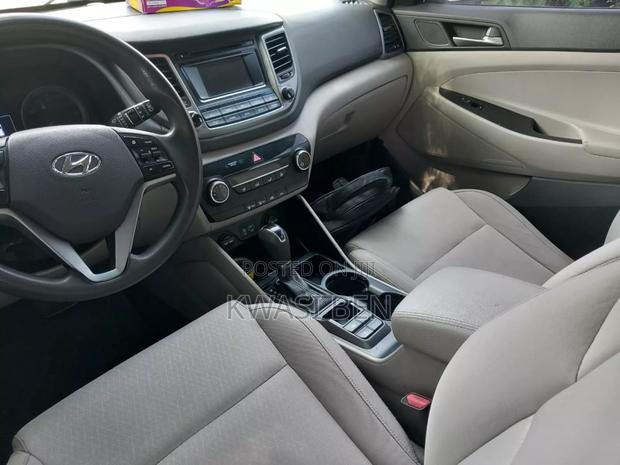 Hyundai Tucson 2016 White