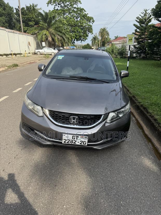 Honda Civic EX 4dr Sedan (1.8L 4cyl CVT) 2014 Gray