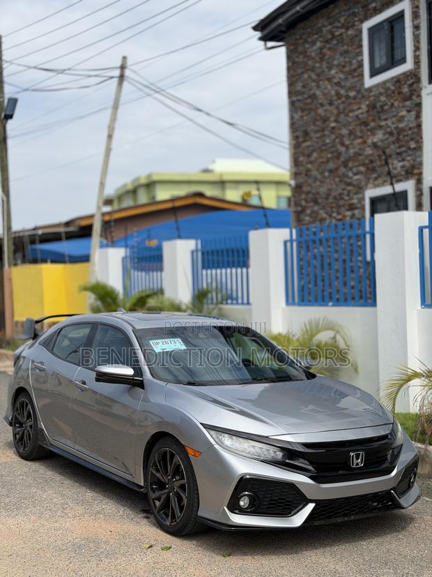 Honda Civic Sport Touring 4dr Hatchback (1.5L 4cyl) 2017 Silver