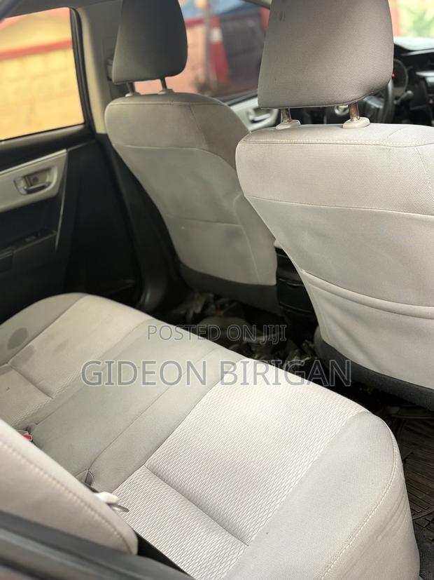 Toyota Corolla LE Eco 4dr Sedan (1.8L 4cyl CVT) 2015 Gray