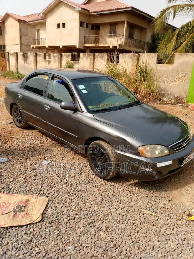 Kia Spectra 2004 Black