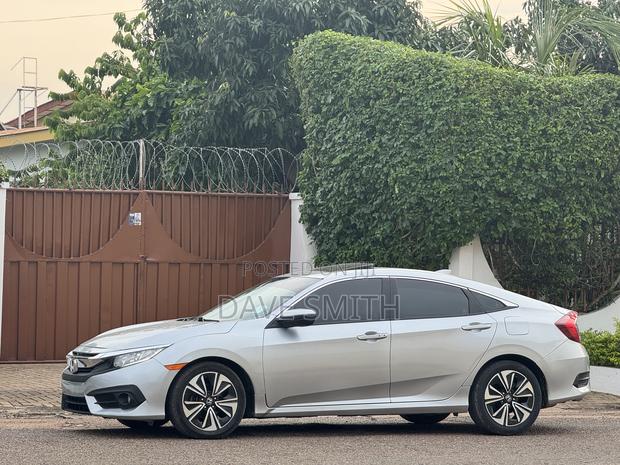 Honda Civic EX-T Sedan 2018 Silver