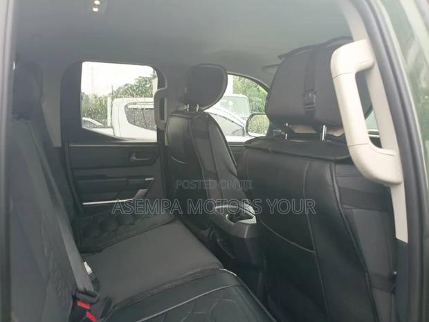 Toyota Tundra SR5 2022 Green
