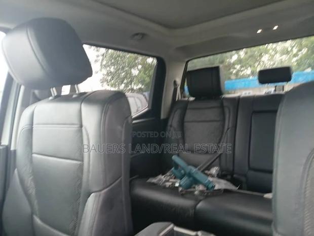 Toyota Tundra 2022 White